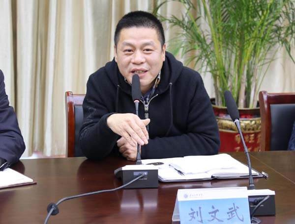 淮海技师学院举行校企合作签约暨教学用车捐赠仪式