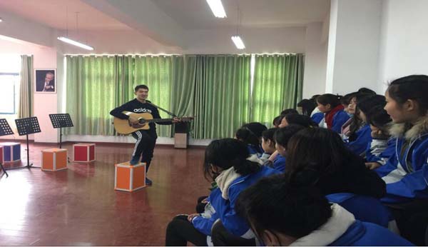 淮海技师学院开展丰富多彩的学生社团活动