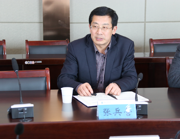 江苏财经职业技术学院副校长戴光顺一行到淮海技师学院考察交流
