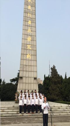 泗洪中专“缅怀革命先烈”清明节扫墓活动