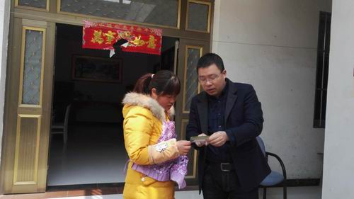 泗阳中专开展干部职工联系农户“三进三帮”回访工作