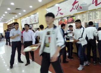 心系学生发展之路，共谋职教合作办学模式