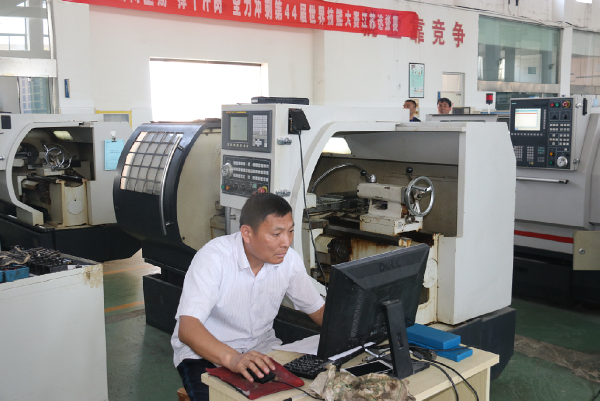 淮海技师学院2017年操作技能大赛圆满结束