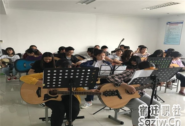 宿迁技师学院高职部开展丰富多彩的学生社团活动