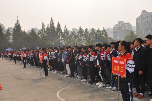 泗阳县2018年秋季校园招聘会在泗阳中专举行