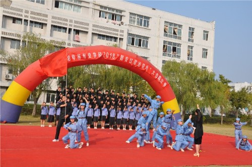 泗阳中专举行2018年“唱支红歌给党听”合唱比赛