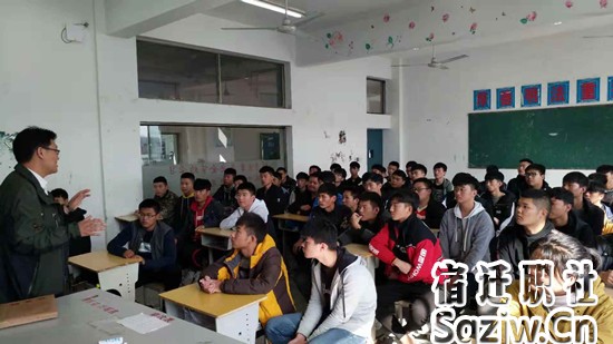 南汽集团校园招聘会在宿迁技师学院成功举行