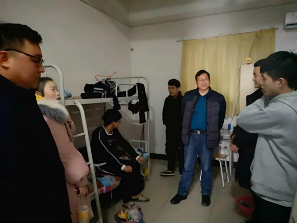 千里送关怀，情暖实习生——经贸高职回访在苏州、无锡工学交替实习生