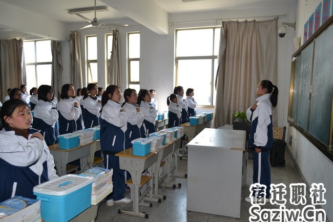 宿迁技师学院举行《弟子规》诵读活动