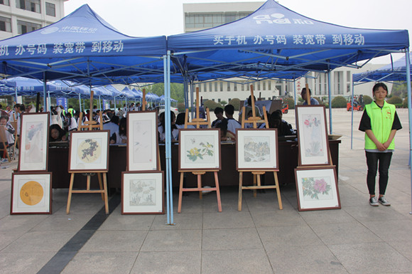宿城中专积极开展丰富多彩的社团展示活动
