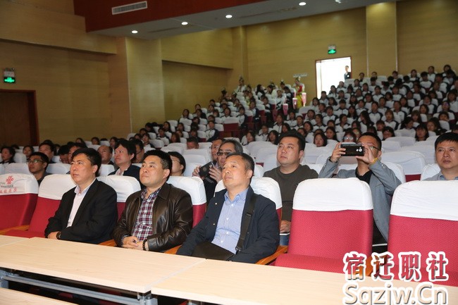 武进职教中心到宿迁技师学院参观学习