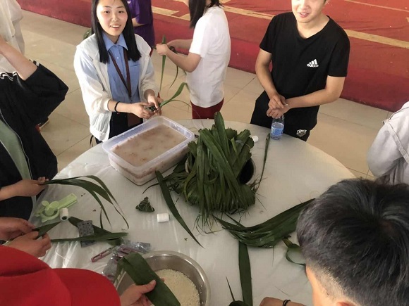 宿迁经贸高职弘扬传统文化，过一个有意义的端午节