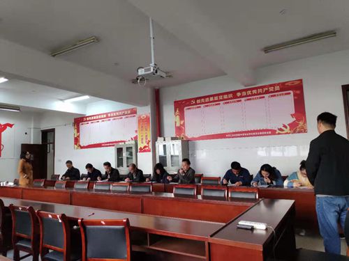 县委第六巡回指导组到泗阳中专开展指导工作
