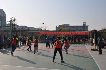 全市中等职业学校学生篮、排球赛在泗阳中专举行