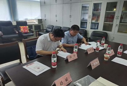 泗阳中专赴江苏工院洽谈合作办学项目