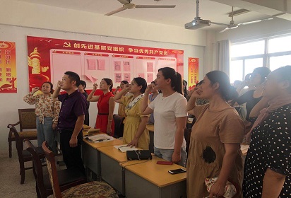 泗阳中专：开展教师宣讲暨师德师风宣誓活动