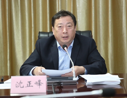 专家视导为引领 领航建设求突破