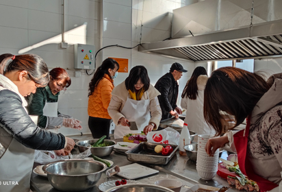 爱生活 爱美食 ——宿迁经贸高职举办第七届教职工厨艺大赛
