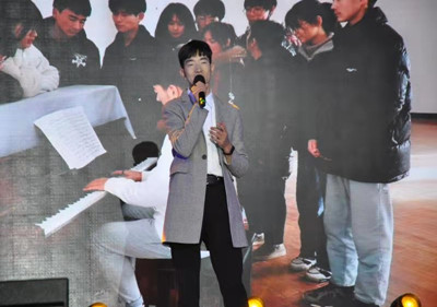 泗阳中专举行“逐梦泗专，技行天下”庆元旦文艺汇演
