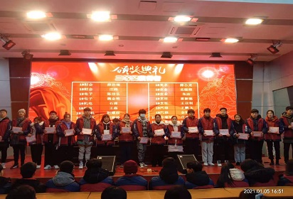 泗阳中专对口升学部举行月考总结会