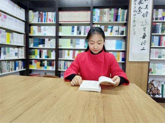 践行全民阅读   共建书香校园
