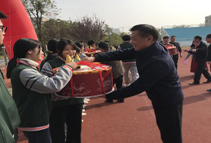 泗洪中专开展学生成人礼主题教育活动