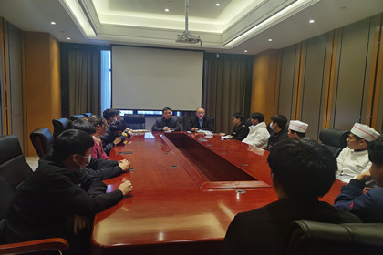 宿迁技师学院走访实习单位看望实习学生
