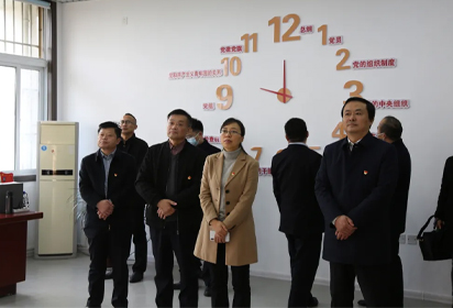 “1231”提升党建水平，引领学校创新发展