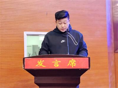 抓开局  谋发展