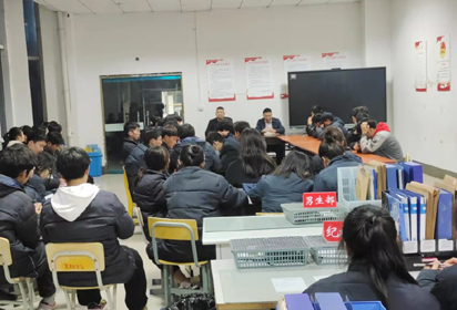 宿迁经贸高职后勤处召开座谈会调研学生需求