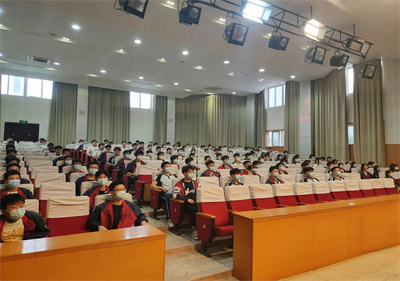 泗阳中专开展《职业教育法》宣讲活动