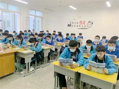 2022年职教活动周：特色晚自习，让校园学习生活更丰富！