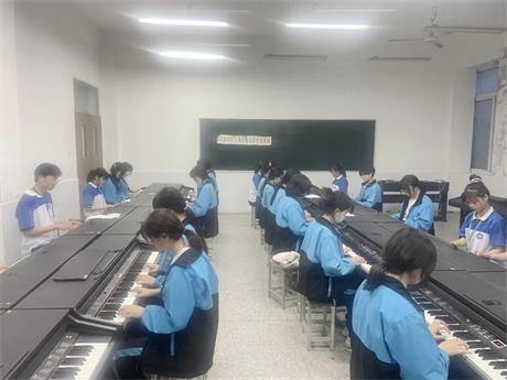 2022年职教活动周：特色晚自习，让校园学习生活更丰富！