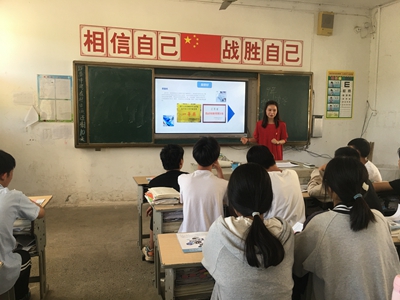 泗阳中专宣讲团赴生源学校开展招生宣传活动
