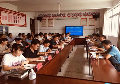 泗阳中专：点面结合擘画新学期工作