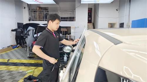 脚踏实地 永远向上丨沭阳中专汽修专业优秀毕业生——张大久