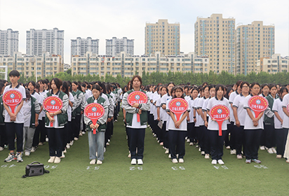 泗洪中专开学典礼新闻稿