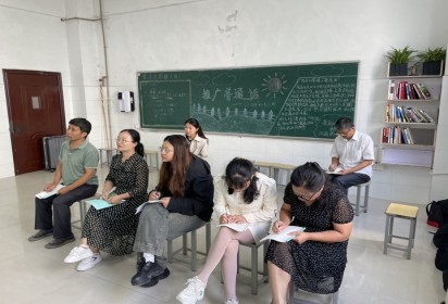 新人亮风采 帮扶促成长 -——泗阳中专机电工程系新教师韩赛公开课