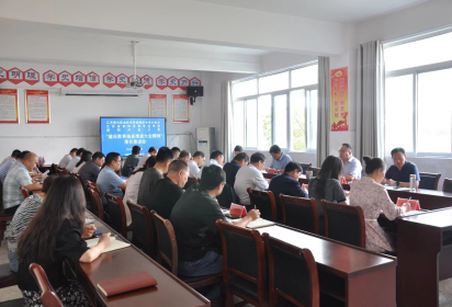 落实县委部署 加速职业教育新发展 ——泗阳中专召开贯彻落实建设教育强县大会精神工作 推进会