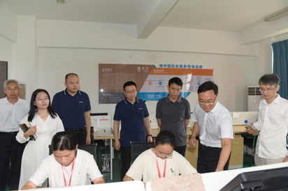 凝聚合力，共育匠人——宿迁开放大学举办首届校企合作论坛