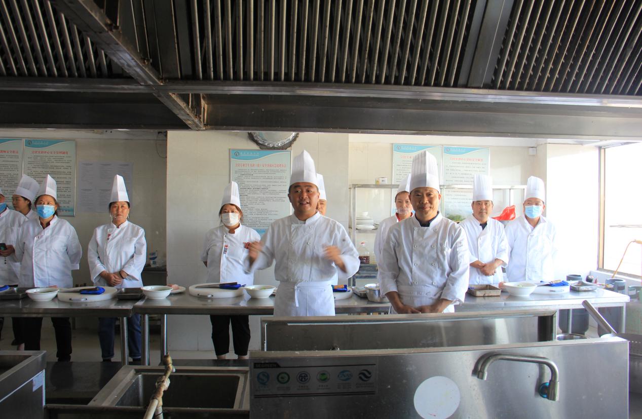 宿迁开放大学圆满举行市直学校厨师技能培训活动