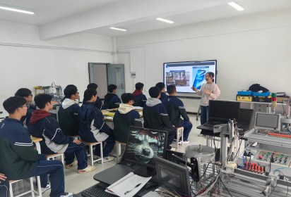 宿迁开放大学举办党员教师课程育人教学比赛