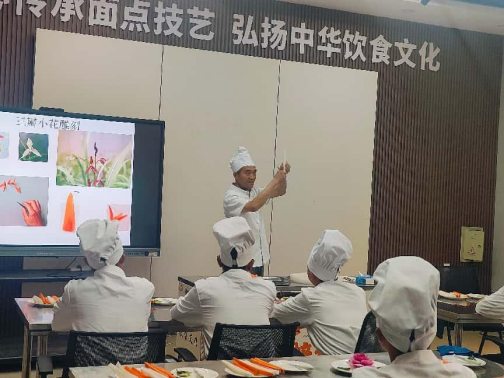 以刀传艺  以美育人——双蔡学校师生来我校参观学习