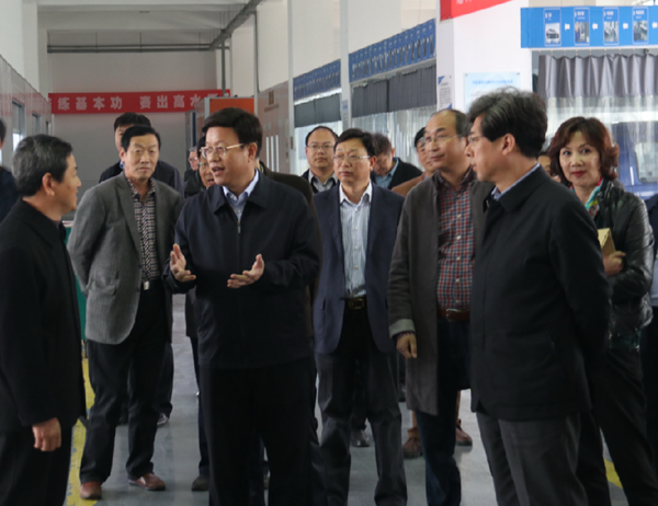 省政协领导莅临淮海技师学院视察调研