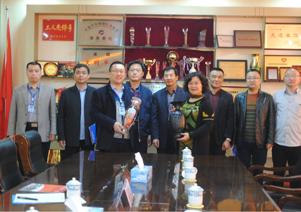 淮海技师学院赴德州交通职业中等专业学校考察信息化建设工作