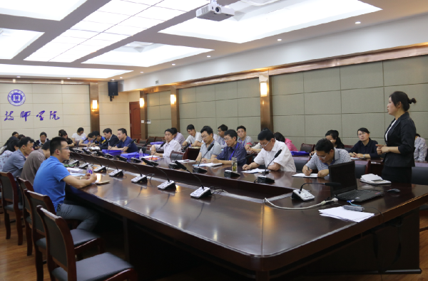 江苏省技工院校素质中心教研组2017年数学、体育学科组教研活动在淮海技师学院举行