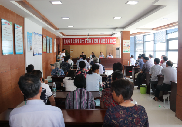 淮海技师学院举行扶贫项目资金捐赠仪式