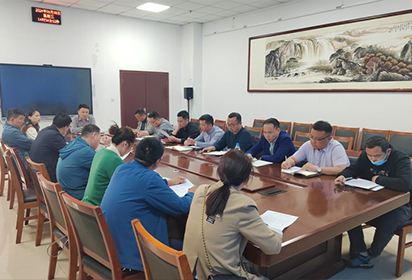 探索创新建设模式 打造“双师型”教师队伍