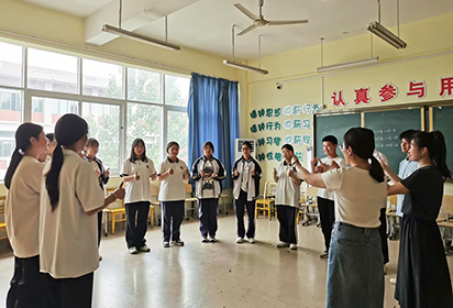 在活动中体验 促自我觉察与成长——宿迁经贸高职开展第7次团体心理辅导