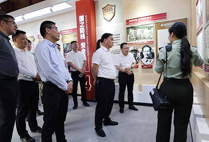 宿迁经贸高职组织参观市总体国家安全观主题展馆